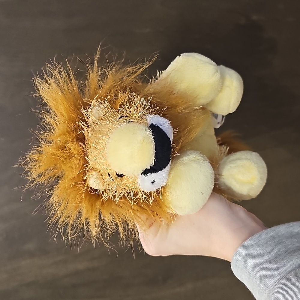 Webkinz‎ Lion Plush